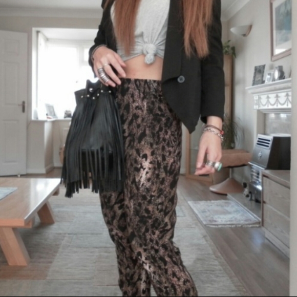 H&M Divided Leopard print harem trousers - Picture 1 of 2